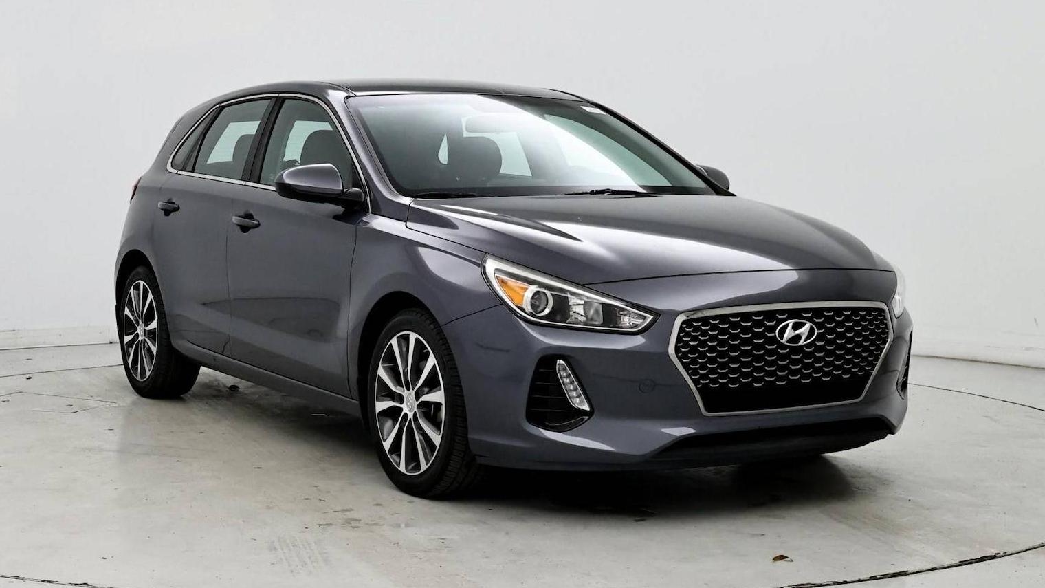 HYUNDAI ELANTRA GT 2018 KMHH35LE0JU039840 image